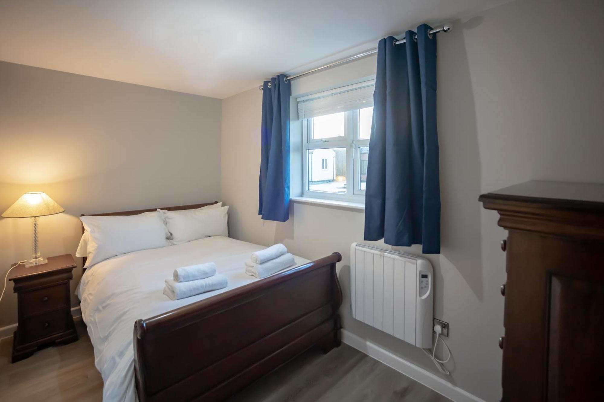 Modern Town Centre Apartment Leominster