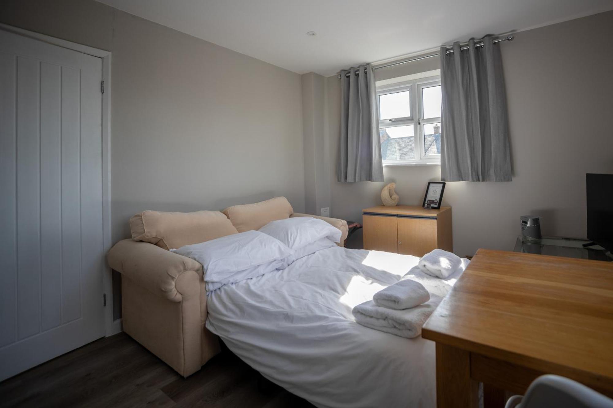 Apartment Modern Town Centre Leominster