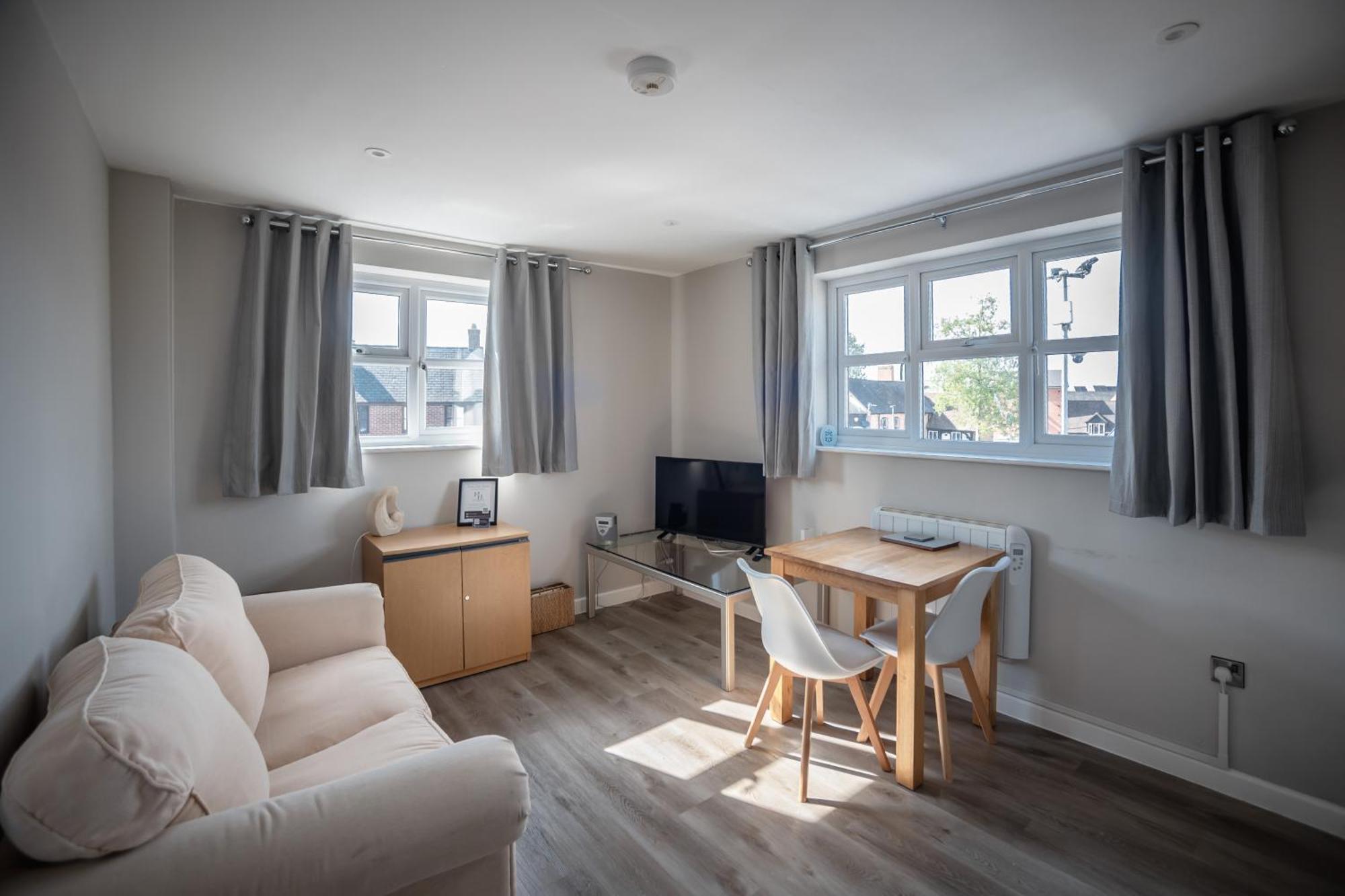 Apartment Modern Town Centre *
